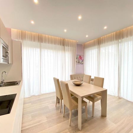 Appartamenti Palladio Carraro Immobiliare - Family Apartments Lido di Jesolo Exterior foto
